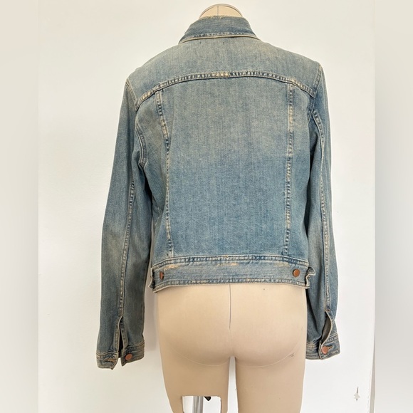 GAP Blue Jean Jacket Classic Style - Picture 2 of 7